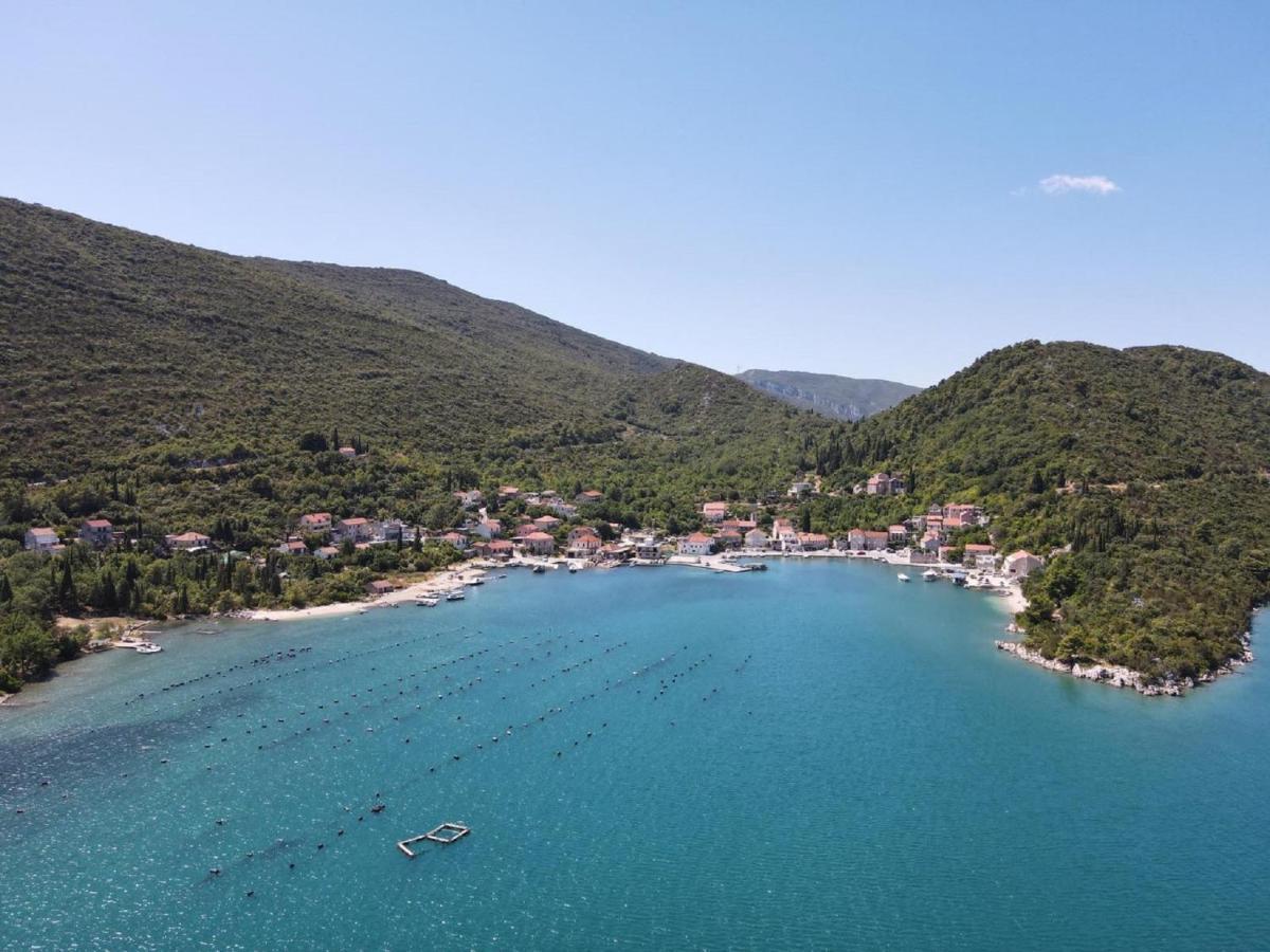 Holiday Home By The Sea - Nina & Kate Ston Bagian luar foto